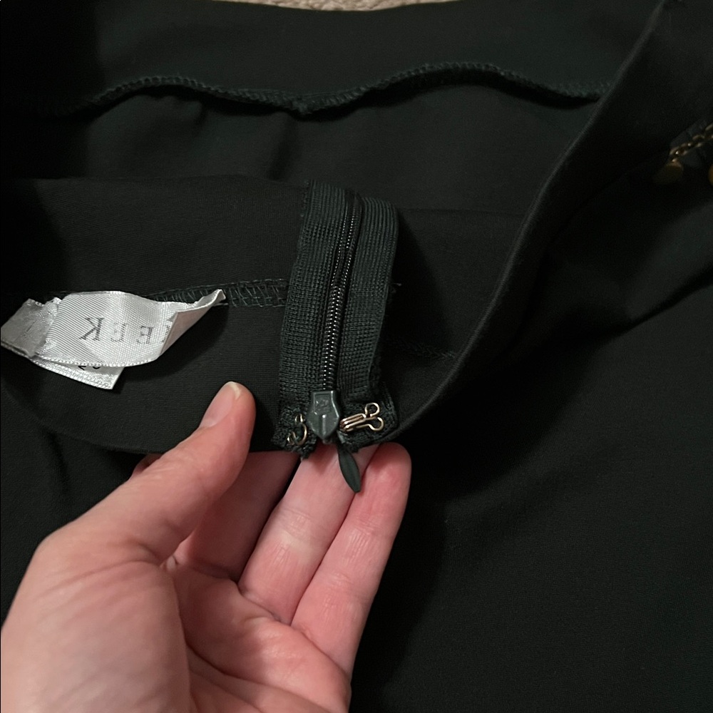 Dark Green cut out open chain sides mini skirt - Picture 8 of 8